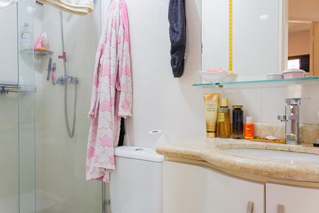 Apartamento à venda com 79m², 3 quartos e 2 vagas Apartamento à venda com 79m², 3 quartos e 2 vagasBanheiro Social