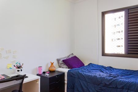 Apartamento à venda com 79m², 3 quartos e 2 vagas Apartamento à venda com 79m², 3 quartos e 2 vagasQuarto 2