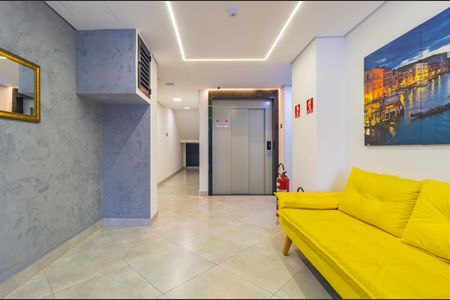 Studio à venda com 27m², 1 quarto e sem vagaHall social