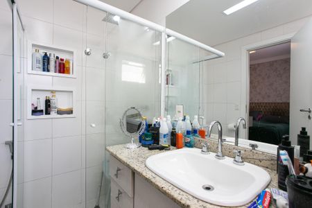 Apartamento à venda com 157m², 3 quartos e 4 vagasBanheiro da Suíte 1