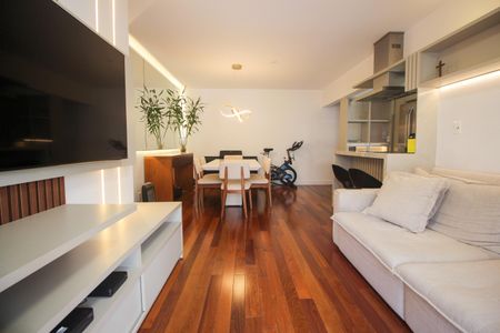 Sala  de apartamento à venda com 2 quartos, 83m² em Jardim Leonor, São Paulo
