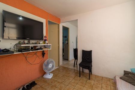 Sala de apartamento para alugar com 2 quartos, 45m² em Conjunto Habitacional Teotonio Vilela, São Paulo