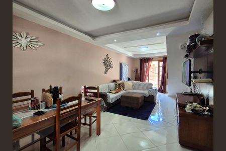 Sala  de casa de condomínio para alugar com 2 quartos, 120m² em Vargem Grande, Rio de Janeiro