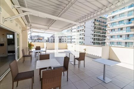 Apartamento à venda com 84m², 2 quartos e 1 vagaÁrea comum