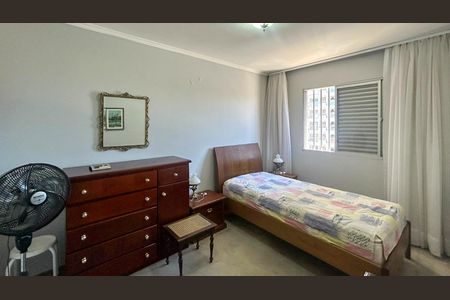 Apartamento à venda com 70m², 2 quartos e 1 vagaQuarto 2