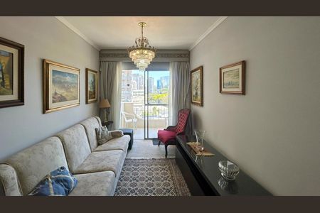 Apartamento à venda com 70m², 2 quartos e 1 vagaSala de estar