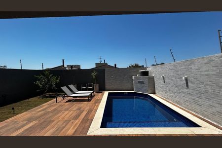 Casa à venda com 318m², 3 quartos e 4 vagasFoto 12