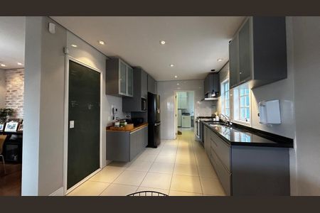 Casa à venda com 318m², 3 quartos e 4 vagasFoto 31