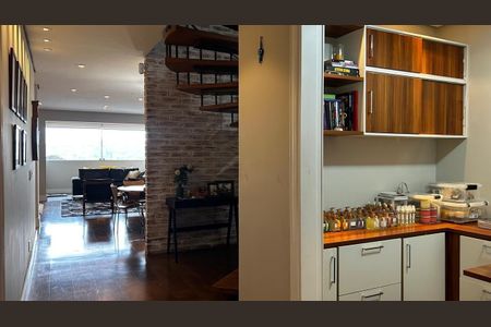 Casa à venda com 318m², 3 quartos e 4 vagasFoto 40