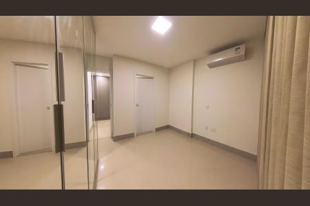 Quarto Suíte de apartamento para alugar com 2 quartos, 72m² em Noroeste, Brasília