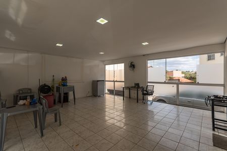 Apartamento à venda com 45m², 2 quartos e 1 vagaÁrea comum - Salão de festas
