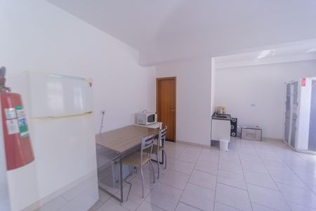 Apartamento à venda com 42m², 2 quartos e sem vaga Apartamento à venda com 42m², 2 quartos e sem vagaÁrea comum - Salão de festas