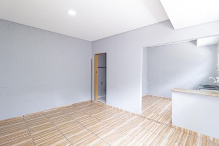 Sala de casa para alugar com 1 quarto, 180m² em Vila Veloso, Carapicuíba