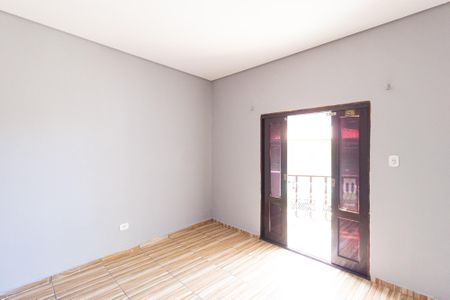 Quarto de casa para alugar com 1 quarto, 180m² em Vila Veloso, Carapicuíba