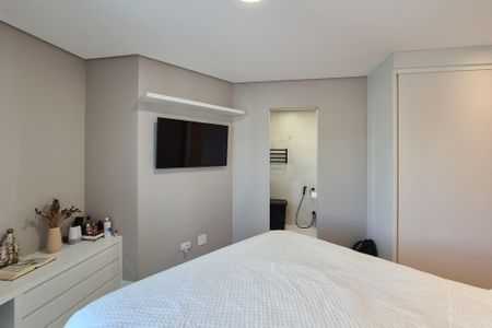 Apartamento à venda com 134m², 3 quartos e 2 vagasSuíte 1