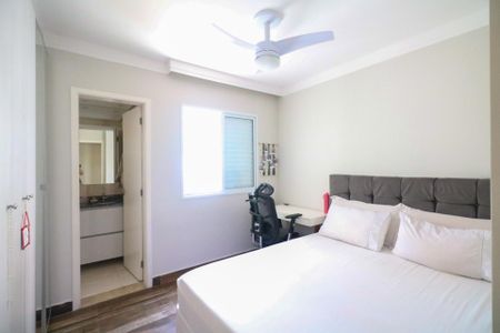 Apartamento à venda com 80m², 2 quartos e 2 vagasSuíte