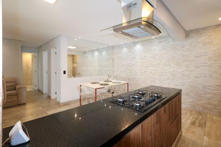 Apartamento à venda com 80m², 2 quartos e 2 vagasCozinha