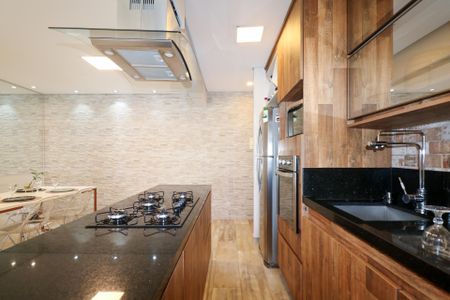 Apartamento à venda com 80m², 2 quartos e 2 vagasCozinha