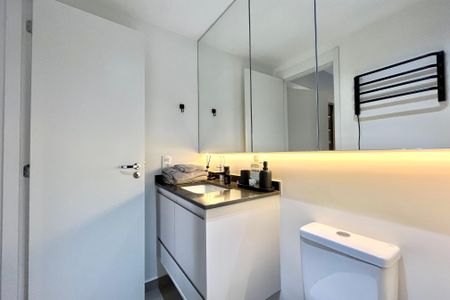 Banheiro da Suíte de apartamento à venda com 1 quarto, 65m² em Vila Clementino, São Paulo