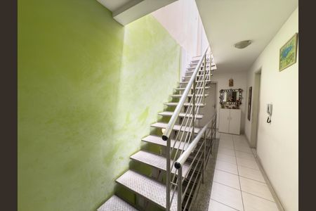 Casa à venda com 176m², 3 quartos e 1 vagaÁrea comum