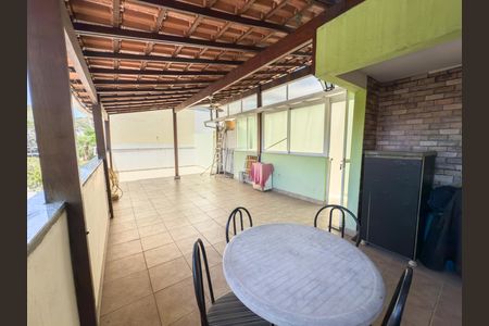 Casa à venda com 176m², 3 quartos e 1 vagaTerraço