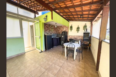 Casa à venda com 176m², 3 quartos e 1 vagaTerraço