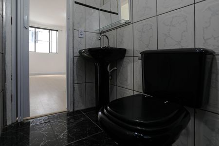 Apartamento para alugar com 50m², 2 quartos e 1 vaga Apartamento para alugar com 50m², 2 quartos e 1 vagaBanheiro