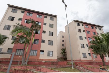 Apartamento para alugar com 50m², 2 quartos e 1 vaga Apartamento para alugar com 50m², 2 quartos e 1 vagaFachada