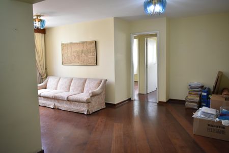 Apartamento à venda com 81m², 2 quartos e 1 vagaSala