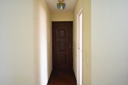 Apartamento à venda com 81m², 2 quartos e 1 vagaCorredor