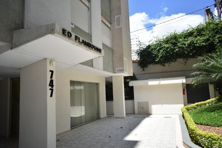Apartamento à venda com 81m², 2 quartos e 1 vagaFachada
