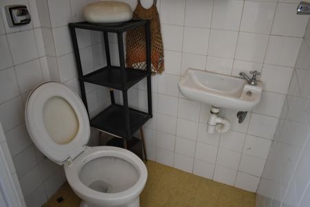 Apartamento à venda com 81m², 2 quartos e 1 vagaBanheiro de Serviço