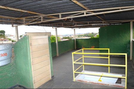 Casa para alugar com 40m², 2 quartos e 1 vagaTerraço