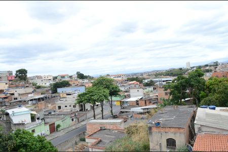 Casa para alugar com 40m², 2 quartos e 1 vagaVista da Sacada