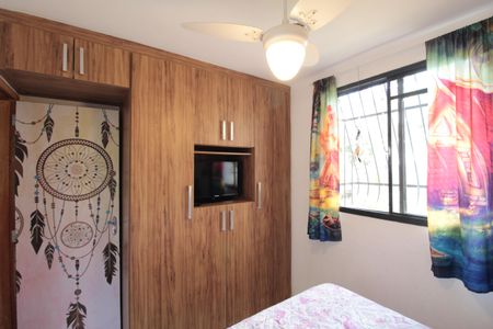 Apartamento à venda com 66m², 3 quartos e 1 vagaQuarto 2