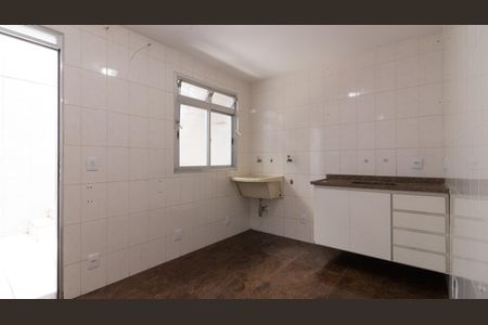 Casa à venda com 300m², 3 quartos e 2 vagasÁrea de Serviço