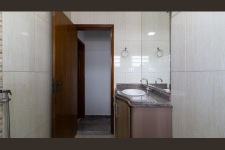 Casa à venda com 300m², 3 quartos e 2 vagasBanheiro