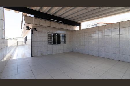 Casa à venda com 300m², 3 quartos e 2 vagasVaranda