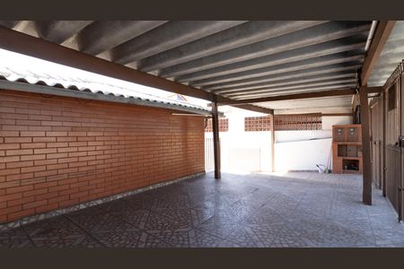 Casa para alugar com 280m², 3 quartos e 5 vagas Casa para alugar com 280m², 3 quartos e 5 vagasGaragem