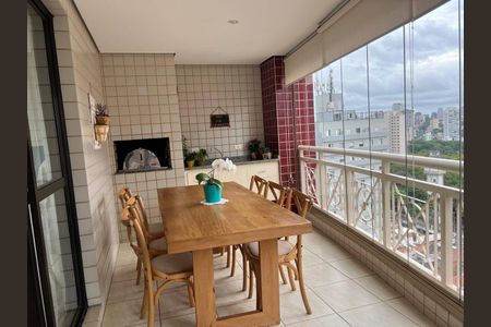 Apartamento à venda com 165m², 4 quartos e 3 vagas