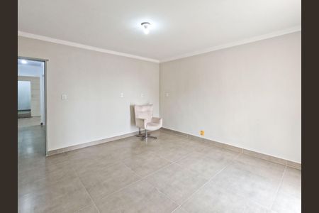 Casa para alugar com 1 quarto, 60m² em Jardim Monjolo, São Paulo