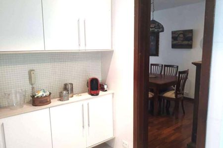 Apartamento à venda com 180m², 4 quartos e 2 vagas