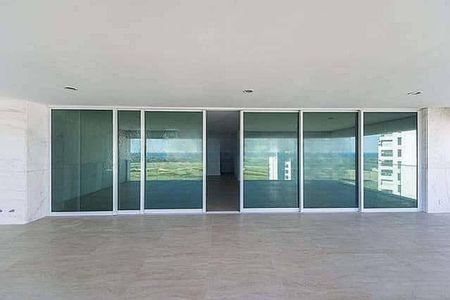 Apartamento à venda com 384m², 5 quartos e 4 vagas