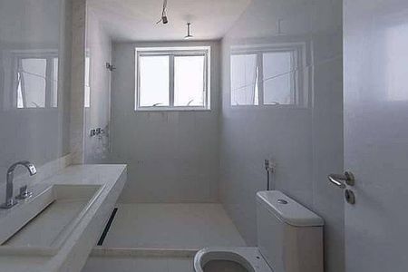 Apartamento à venda com 384m², 5 quartos e 4 vagas