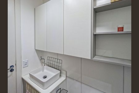 Apartamento para alugar com 37m², 2 quartos e sem vaga