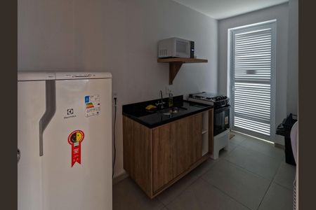 Apartamento para alugar com 37m², 2 quartos e sem vaga