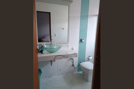 Foto 01 de casa à venda com NaN quartos, m² em Jardim Esmeraldina, Campinas