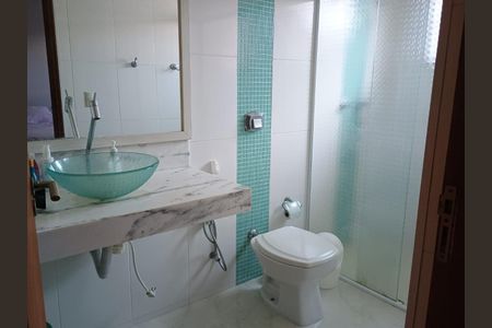 Casa à venda com 148m², 2 quartos e 3 vagas Casa à venda com 148m², 2 quartos e 3 vagasFoto 01