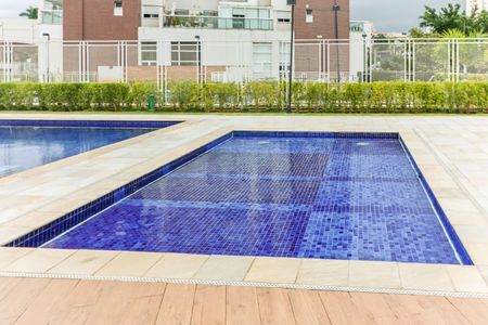 Apartamento para alugar com 63m², 2 quartos e 1 vaga Apartamento para alugar com 63m², 2 quartos e 1 vagaÁrea comum - Piscina