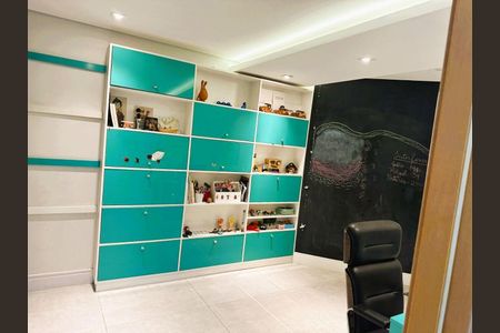 Apartamento à venda com 4 quartos, 346m² em Vila Suzana, São Paulo
